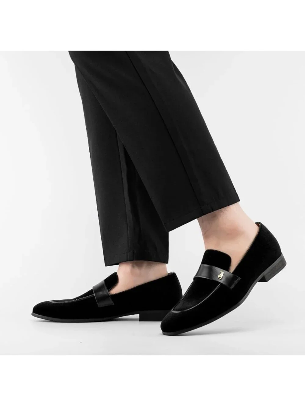 Men's Black Velvet Luxury Loafers Slip On Party Fashion Pull On Dress Shoes